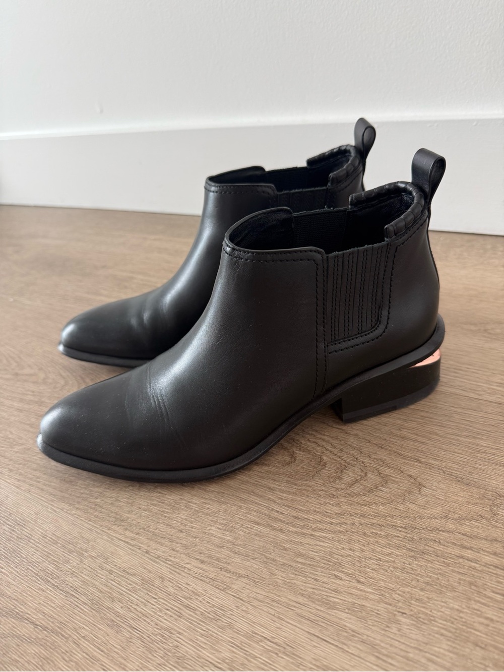 ALEXANDER WANG Icon Kori Leather Ankle Boots size 9 - Rare Find & Discontinued